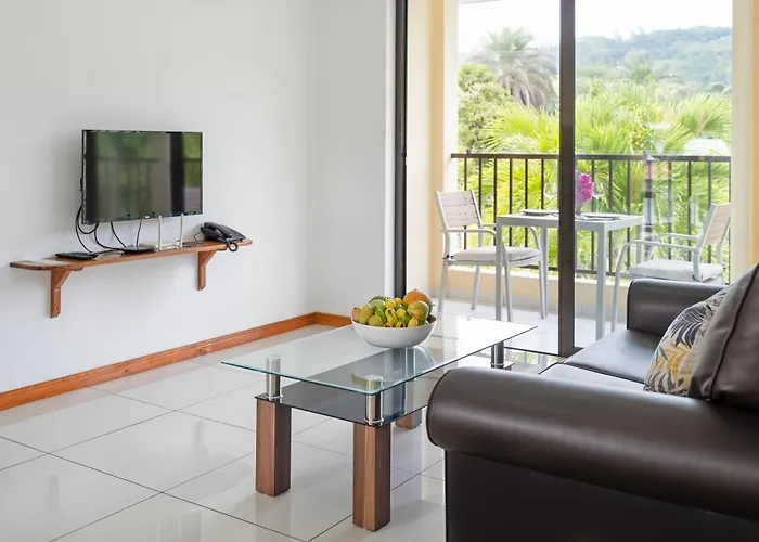Creole Breeze Self Catering Anse Boileau