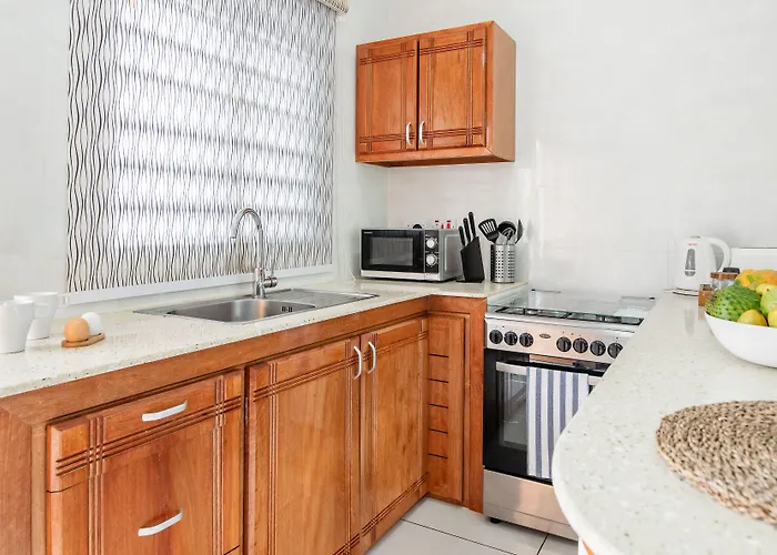 Creole Breeze Self Catering Anse Boileau